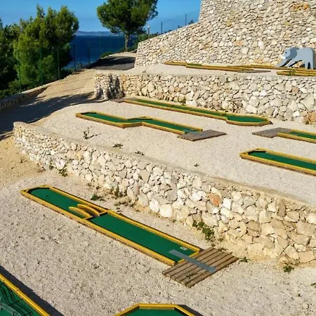 Aria Mobile Home, Oaza Mira 5 Star Camping, Dalmatia دراغ