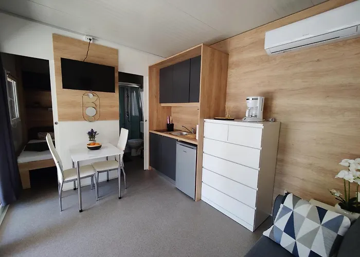 Aria Mobile Home, Oaza Mira 5 Star Camping, Dalmatia 드라게