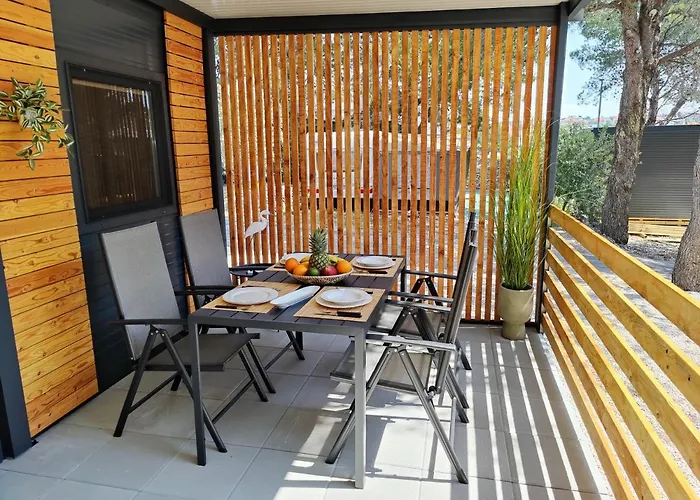 캠프장 Aria Mobile Home, Oaza Mira 5 Star Camping, Dalmatia