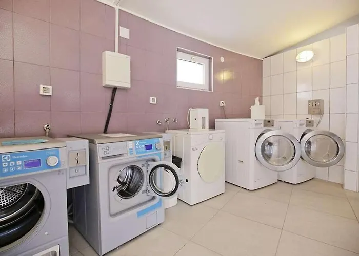 Aria Mobile Home, Oaza Mira 5 Star Camping, Dalmatia *