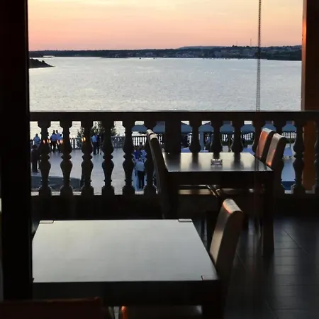 キャンプ場 Aria Mobile Home, Oaza Mira 5 Star Camping, Dalmatia *