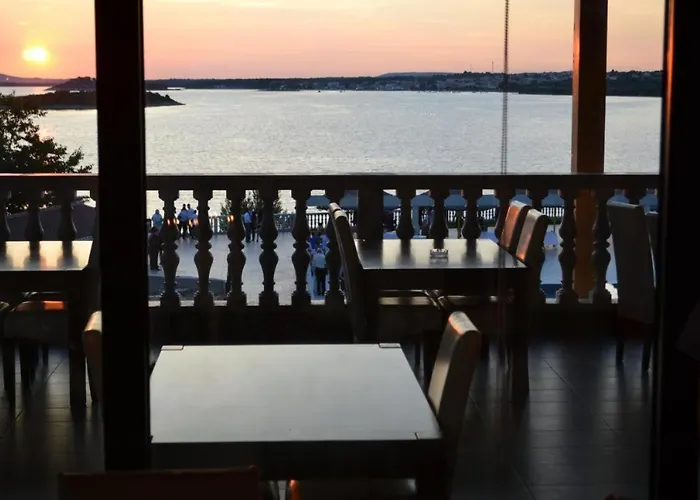 Кемпинг Aria Mobile Home, Oaza Mira 5 Star Camping, Dalmatia *