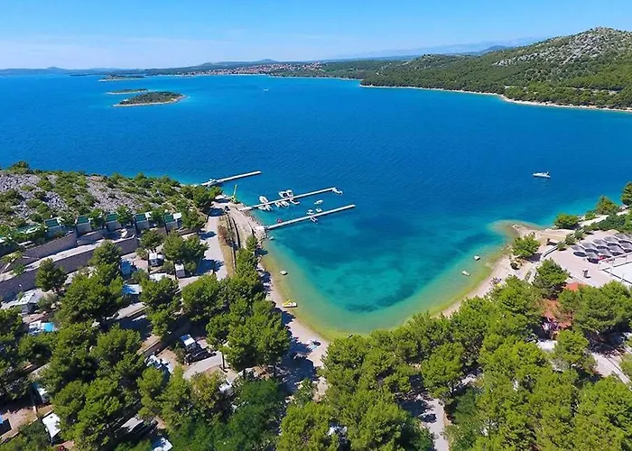 Aria Mobile Home, Oaza Mira 5 Star Camping, Dalmatia * Drage