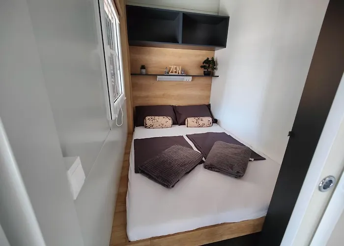 Aria Mobile Home, Oaza Mira 5 Star Camping, Dalmatia * Drage
